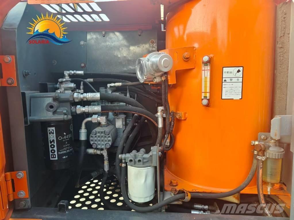 Hitachi ZX 130 Pásové rýpadlá