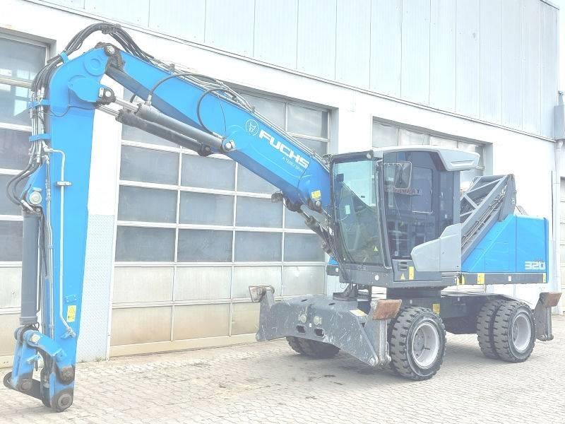 Fuchs MHL 320 F Stroje pre manipuláciu s odpadom