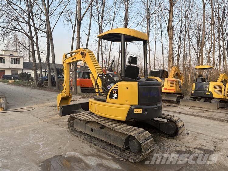Komatsu PC 40 Pásové rýpadlá