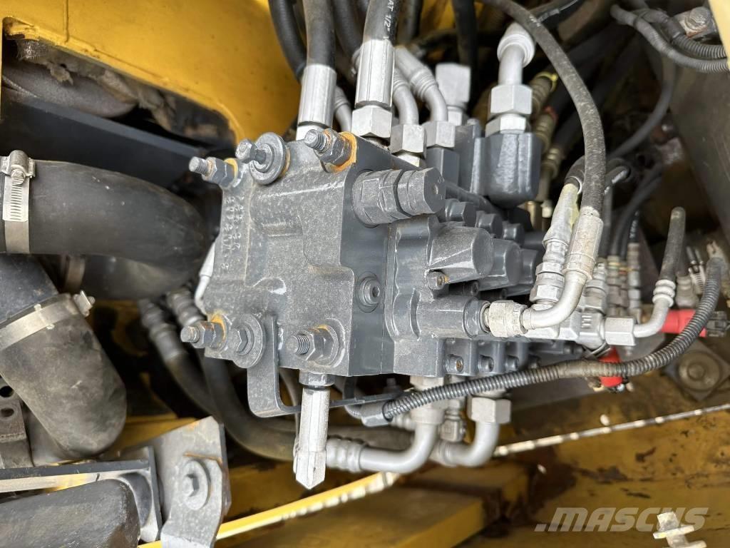 Komatsu PC78US Midi rýpadlá 7 t - 12 t