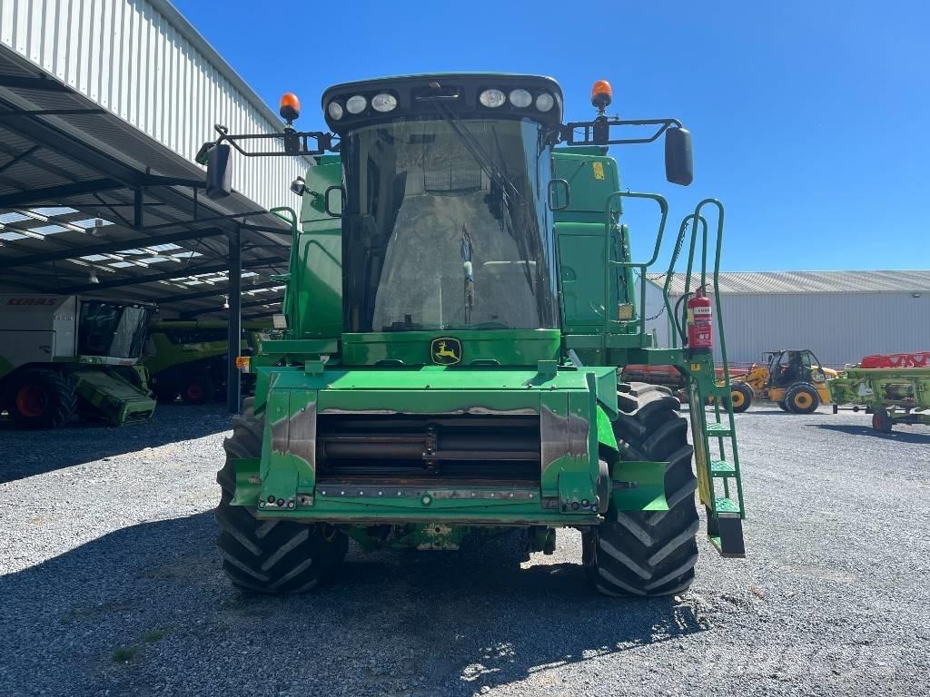 John Deere C 670 I Kombinované zberacie stroje