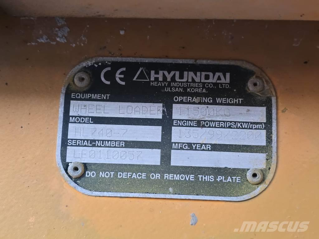 Hyundai 740-7 Kolesové nakladače