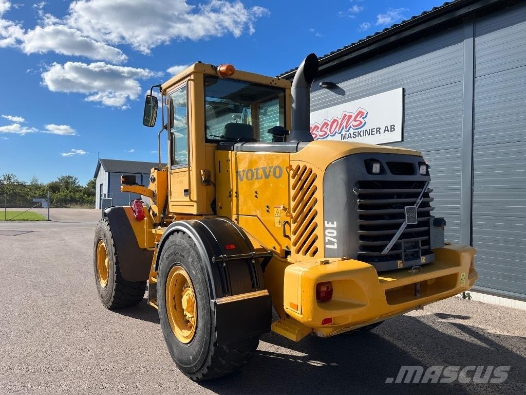 Volvo L70 E-04 Kolesové nakladače