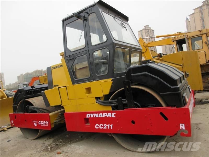 Dynapac CC 211 Tandemové valce