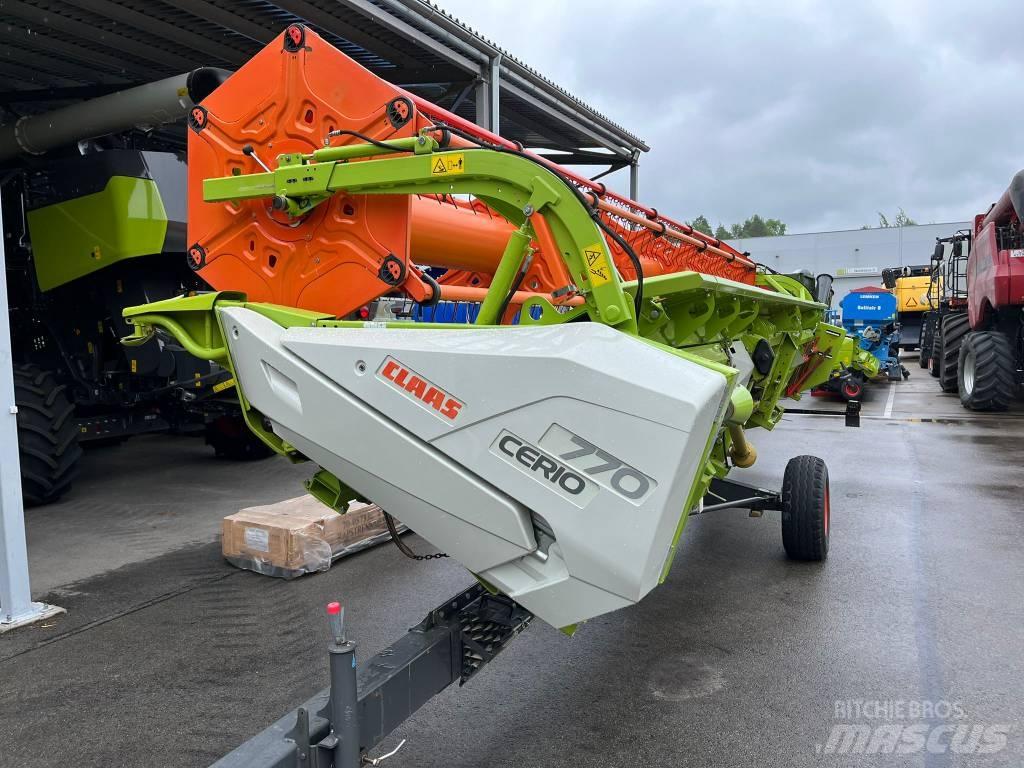 CLAAS CERIO 770 Kombajnove hlavice