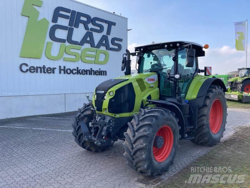 CLAAS AXION 830 Traktory
