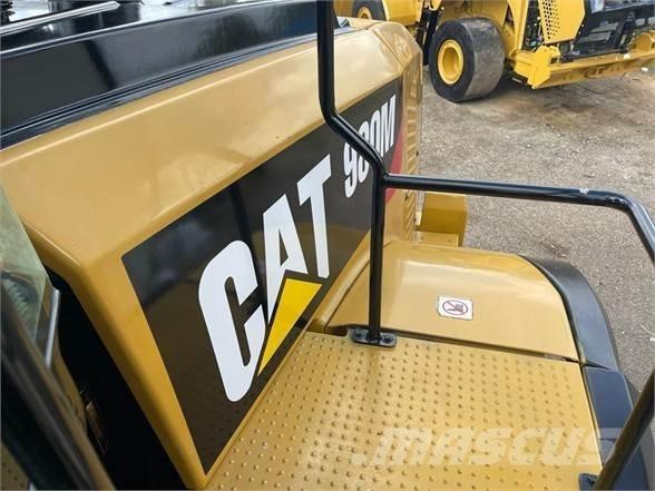 CAT 980M Kolesové nakladače