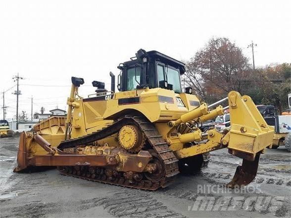 CAT D8T Pásové dozéry