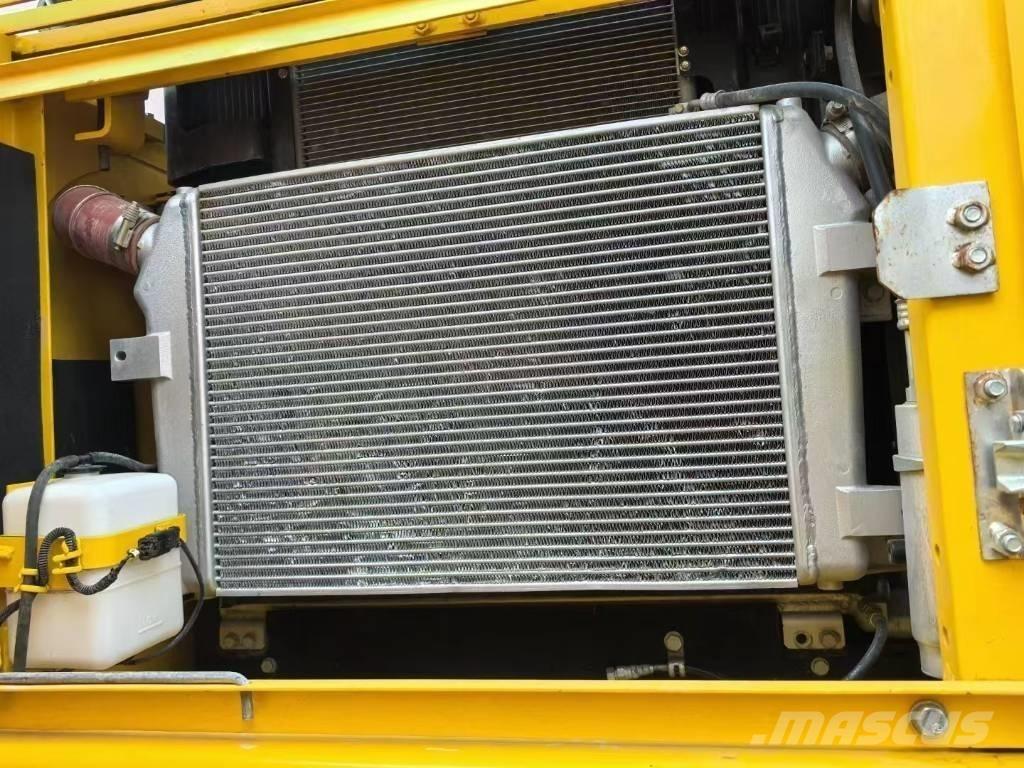 Komatsu PC 350 LC Pásové rýpadlá