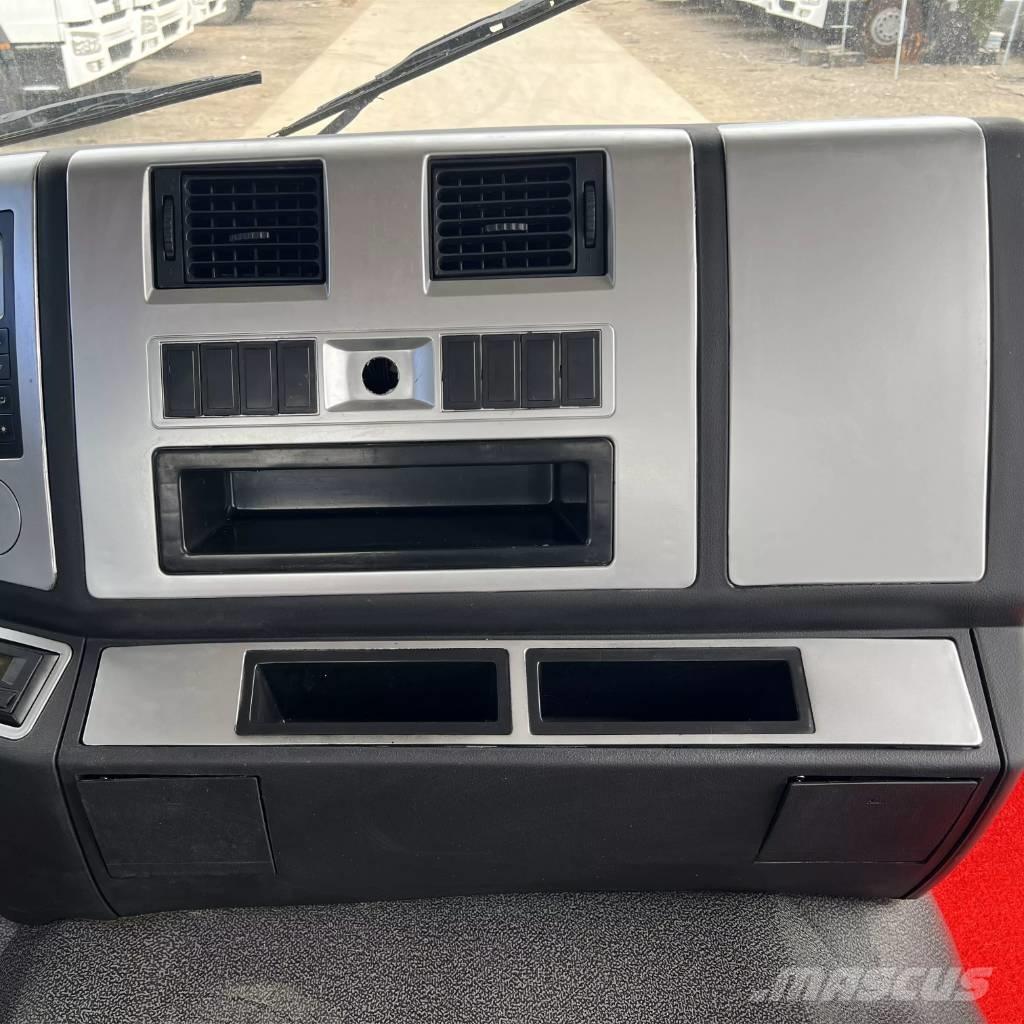 Shacman F3000 6x4 Ťahače