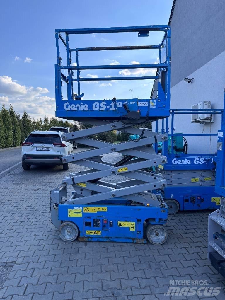 Genie GS 1930 Nožnicové zdvíhacie plošiny