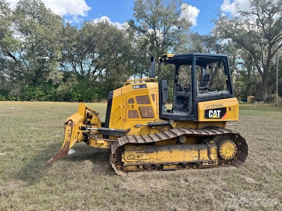 CAT D 3 K 2 LGP Pásové dozéry