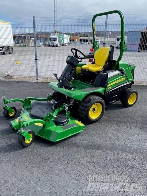 John Deere 1550 Samochodné kosačky