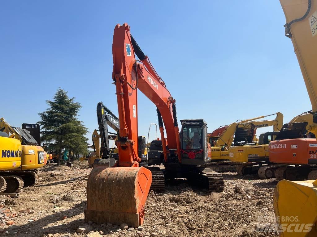 Hitachi ZX 240-3 Pásové rýpadlá