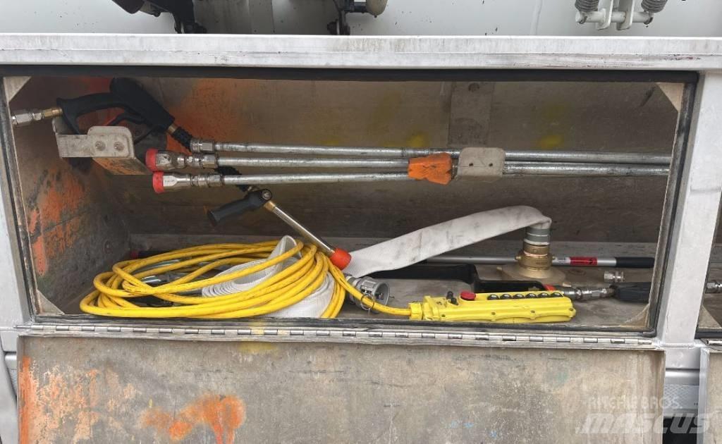 Vactor HXX PD Kombinované/Čerpacie cisterny