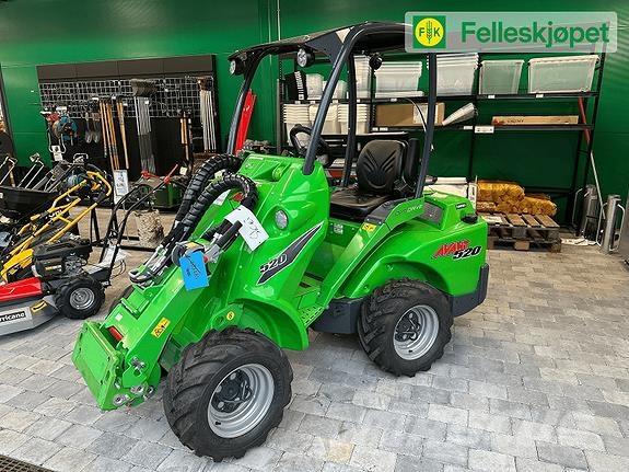 Avant 520 Šmykom riadené nakladače