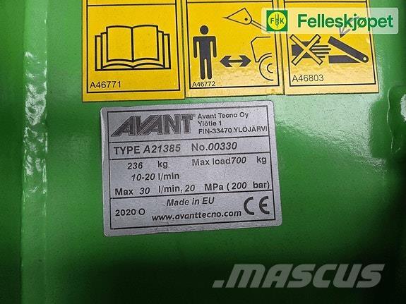 Avant SILOGRIP XL Šmykom riadené nakladače