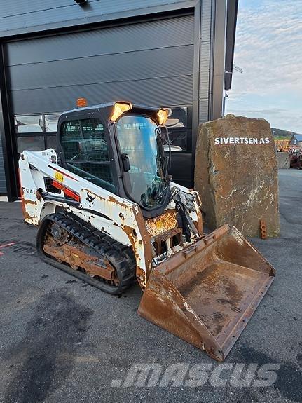 Bobcat T450 Šmykom riadené nakladače