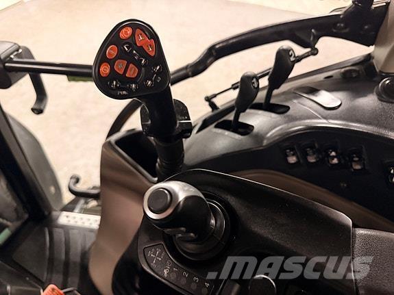 Case IH 115 U Pro Traktory