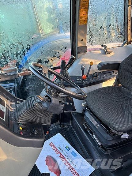 Case IH 5140 Traktory