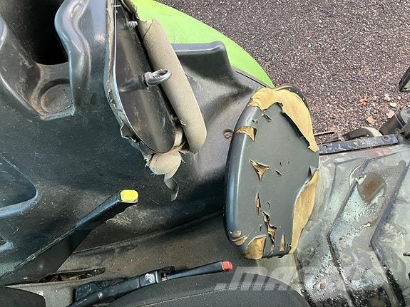 CLAAS Celtis 446 Traktory