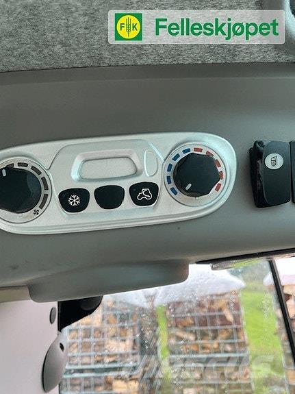 Deutz-Fahr 5100 DT Traktory