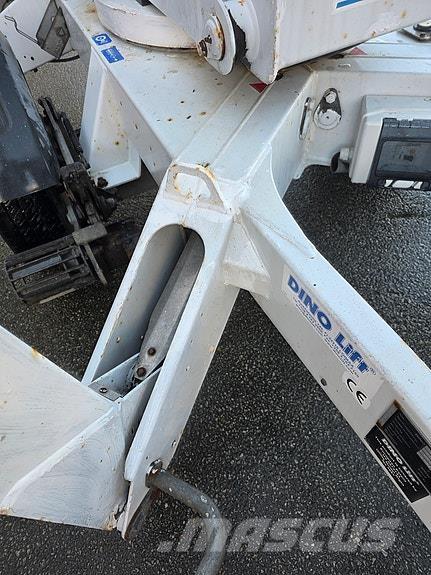 Dino 160XT Ďalšie zdvíhacie zariadenia a plošiny