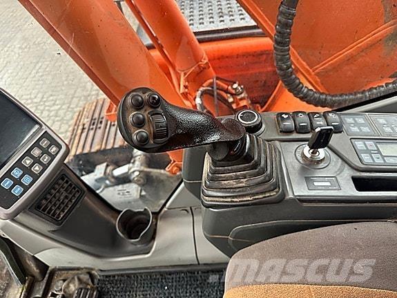 Doosan DX140LC Pásové rýpadlá