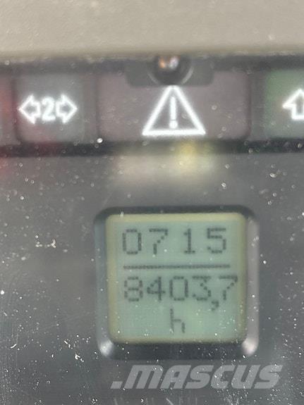 Fendt 716 Vario Traktory