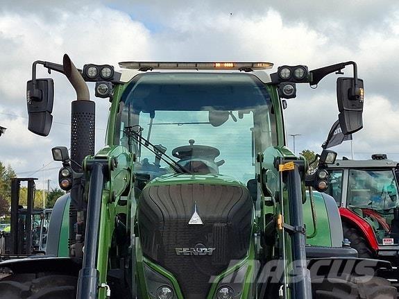 Fendt 720 Vario Traktory