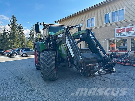 Fendt 724 Vario Traktory