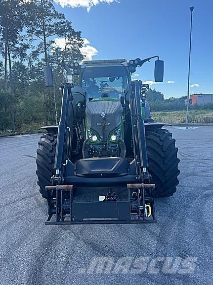 Fendt 724Gen6 Traktory