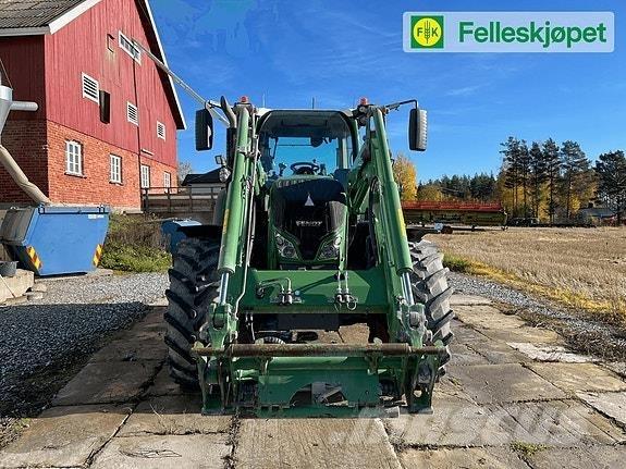 Fendt 724S4 Profi+ Traktory