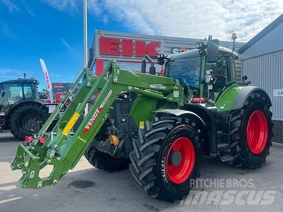 Fendt 728 Profi+ Traktory