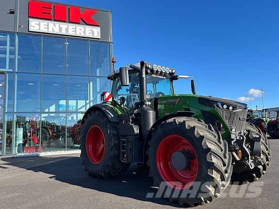 Fendt 942 Gen7 Traktory