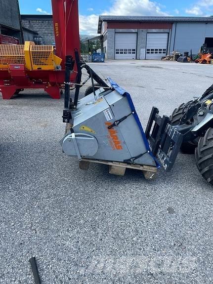  Fjarås 400/1100 Ďalšie cestné a snežné stroje