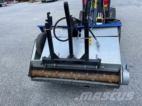  Fjarås 400/1100 Ďalšie cestné a snežné stroje
