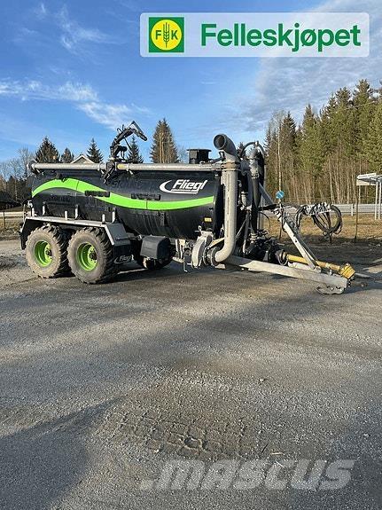 Fliegl vfw12000 Rozmetadlá priemyselných hnojív