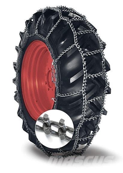  FLYTTESALG!! Traktory