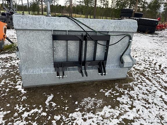 Fransgård 1500 Ďalšie cestné a snežné stroje