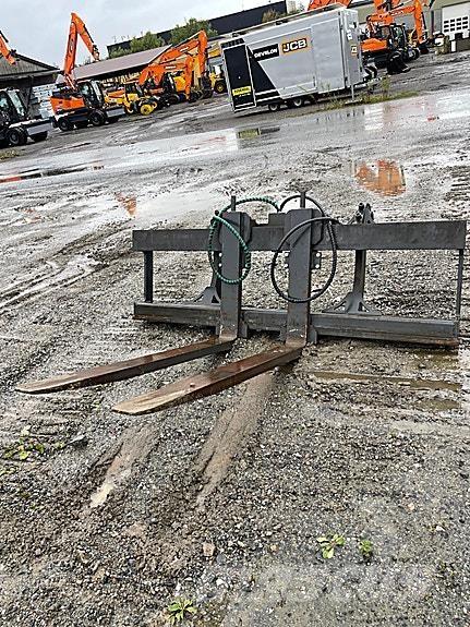 Gjerstad  Ďalšie cestné a snežné stroje