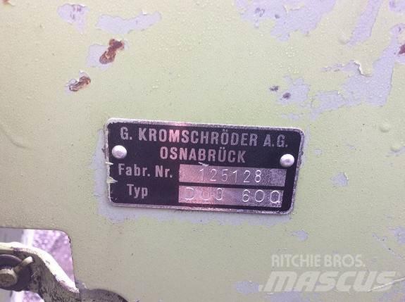  Gjødselspeder Rozmetadlá maštaľného hnoja