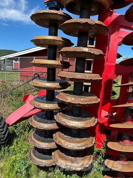 He-Va DiscRoller Ďalšie stroje na spracovanie pôdy a príslušenstvo
