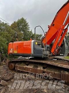 Hitachi ZX350LC-3 Pásové rýpadlá