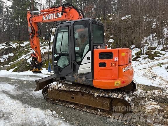 Hitachi ZX85US-5A Pásové rýpadlá