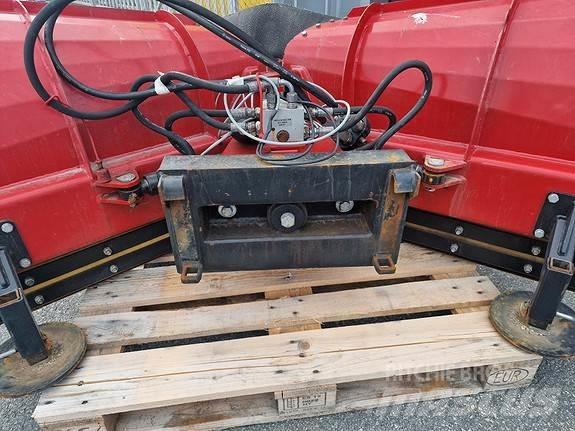 Igland SP 220 Snežné pluhy, predné snežné radlice