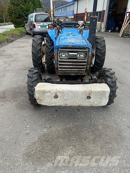 Iseki 3210 Traktory