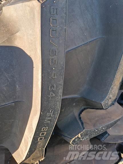 John Deere  Traktory