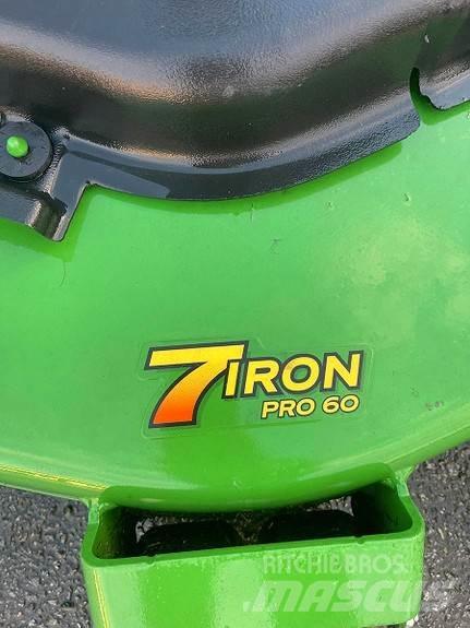 John Deere 1550 Komunálna technika - ostatné