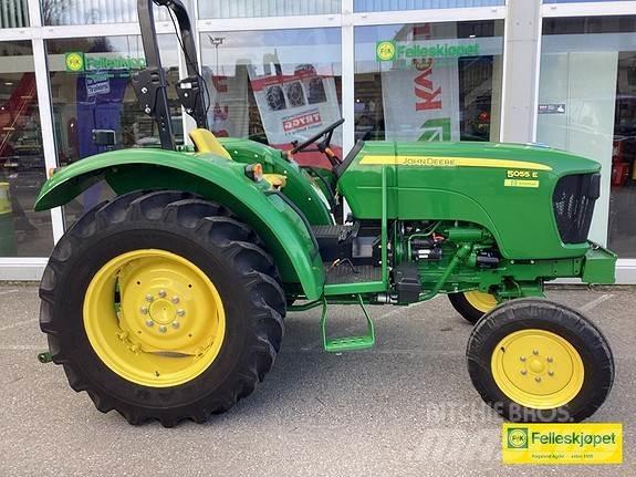 John Deere 5055E Traktory